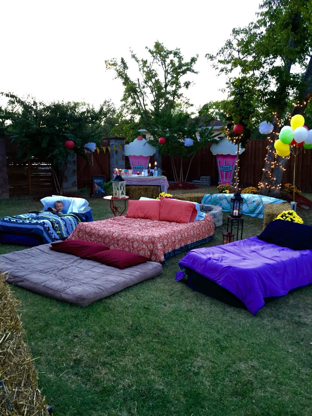 Backyard Party Ideas For Teens
 What You Need For An Outdoor Movie Night