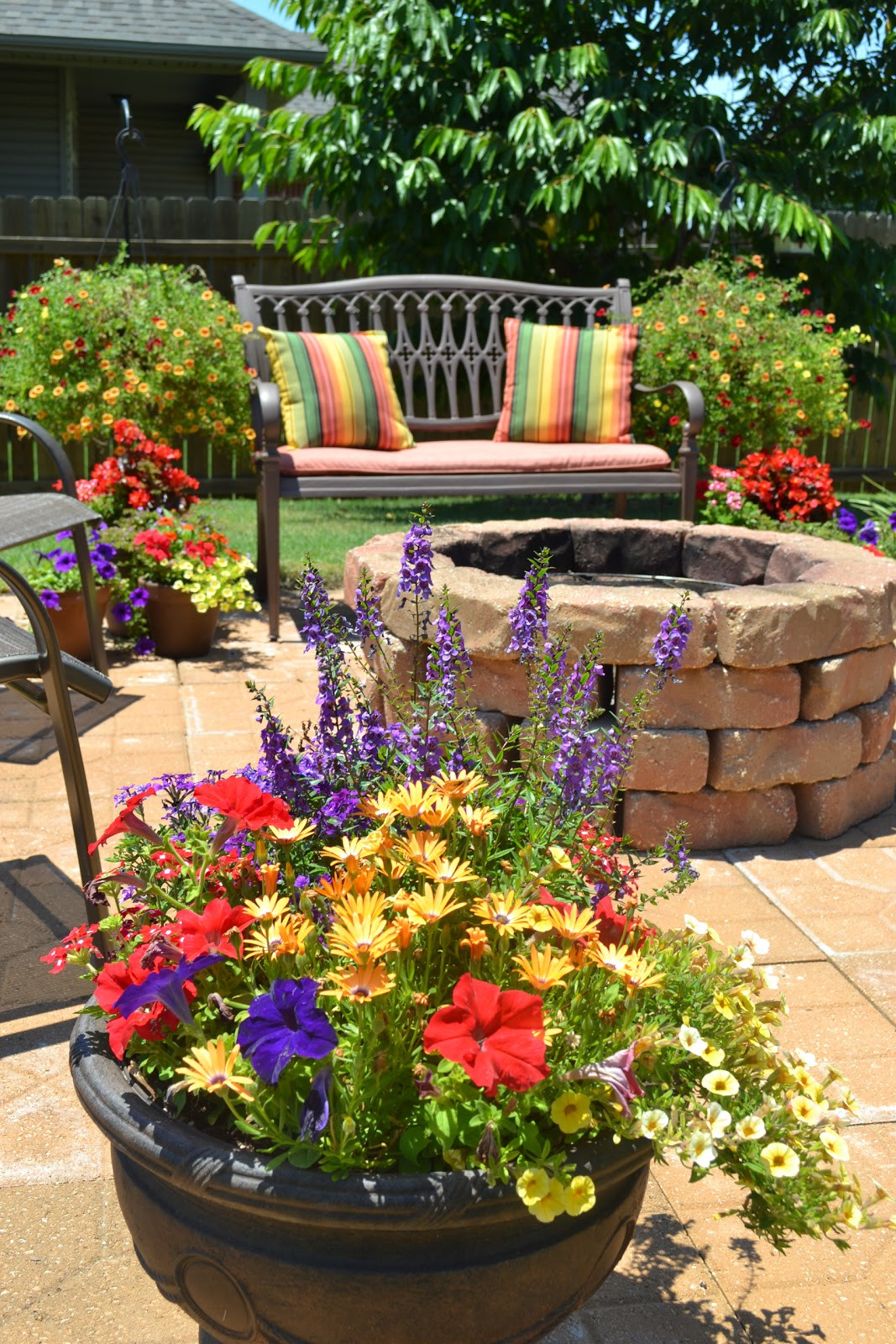 Backyard Planter Ideas
 Kristen s Creations Patio Flowers Vacations And A
