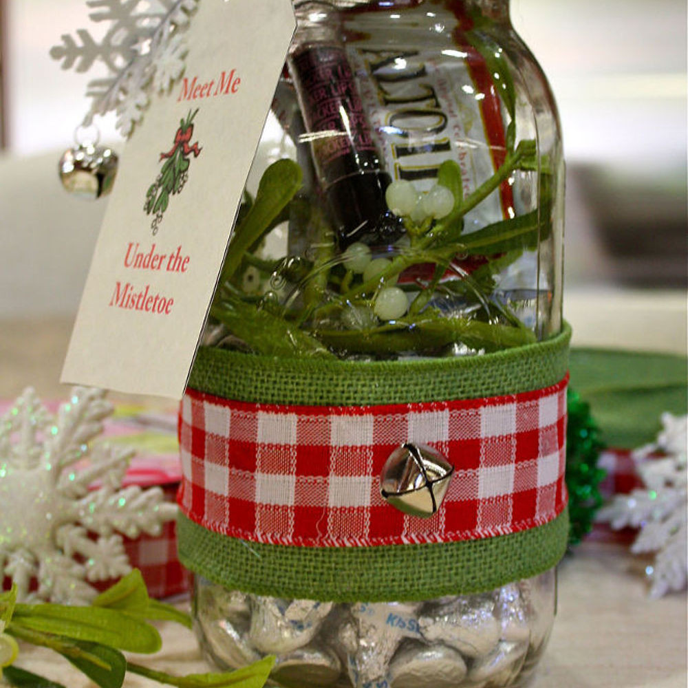 Canning Gift Ideas Holidays
 Mason Jar Gift Christmas Kiss Kit