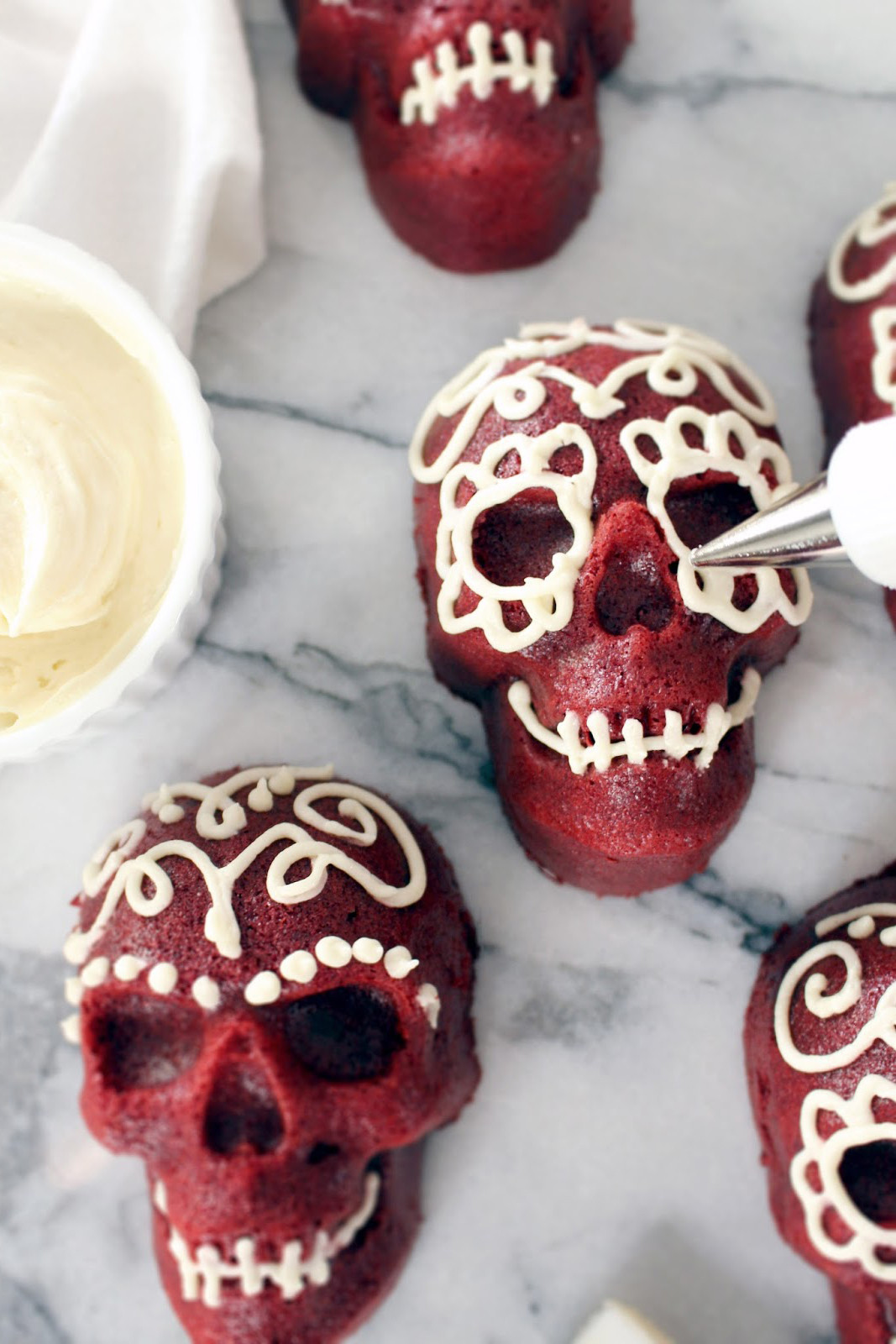 Creepy Halloween Desserts
 17 Best Halloween Desserts for 2016 Easy Recipes for