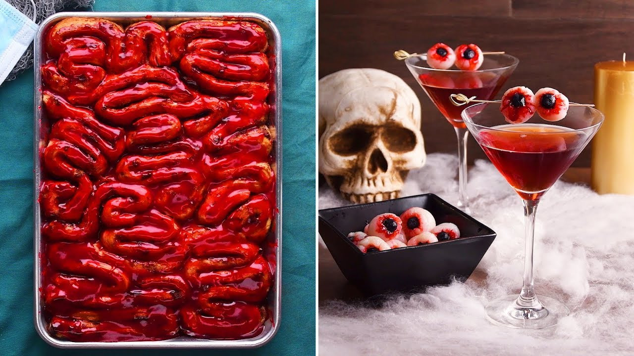 Creepy Halloween Desserts
 These Halloween desserts put the "Ooh " in ooky spooky