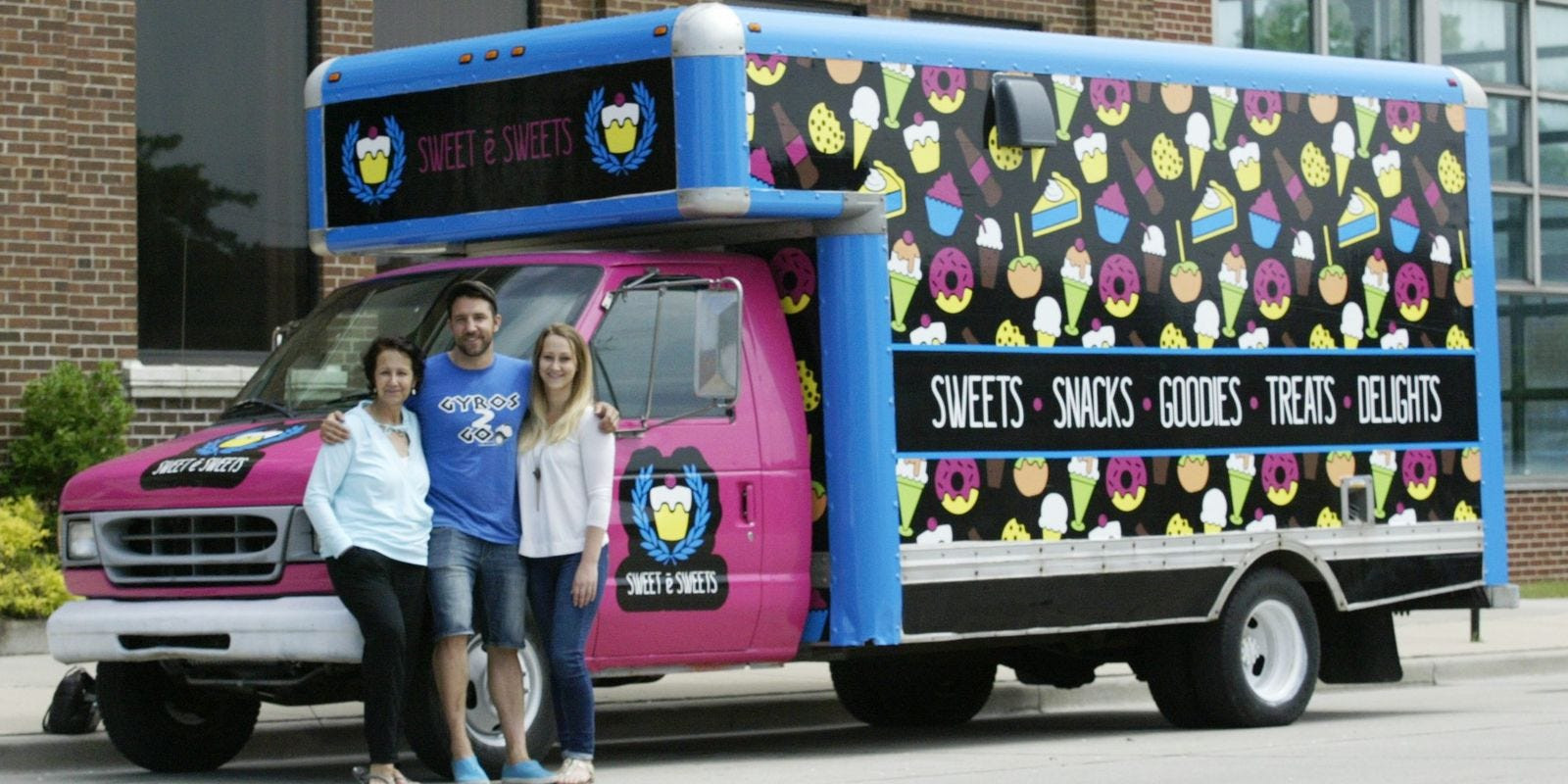 Dessert Food Truck
 Sweet ride Dessert food truck to hit the streets