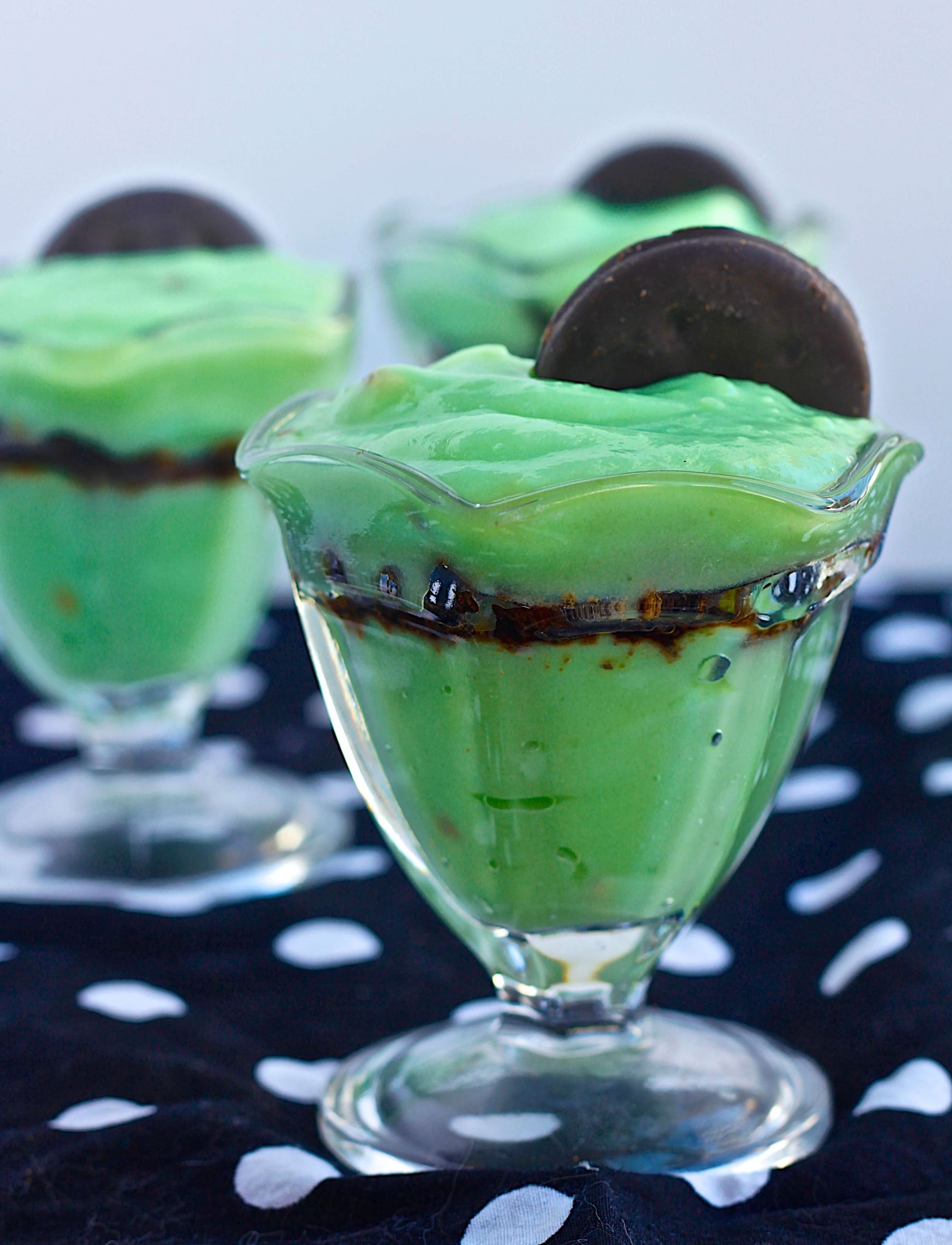 Desserts For St Patrick'S Day
 Crazy Simple St Patrick s Day Dessert