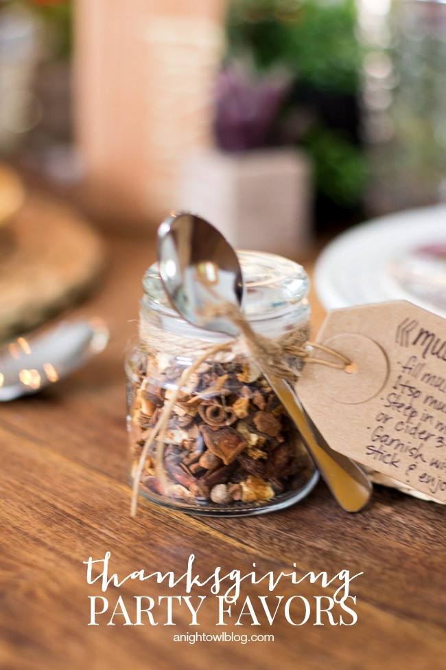 Dinner Party Gift Ideas
 DIY Thanksgiving Party Favors