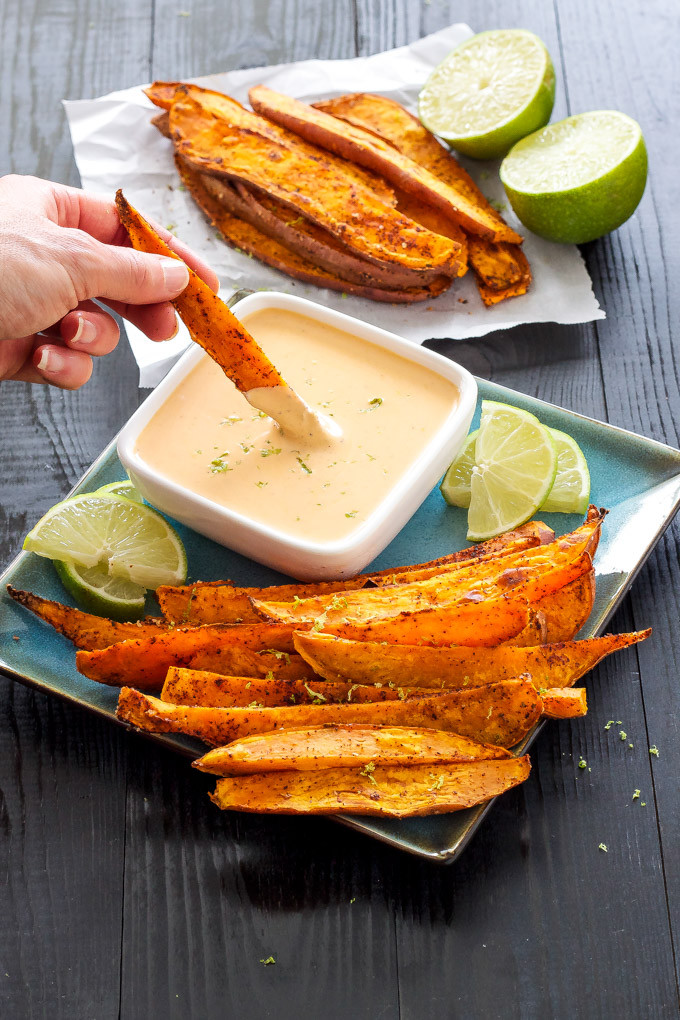 Dipping Sauce For Roasted Potatoes
 Chili Lime Sweet Potato Fries with Honey Chipotle Dipping