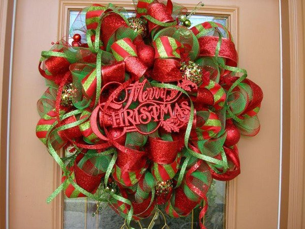 DIY Mesh Christmas Wreath
 50 DIY Christmas Wreath Ideas Warm Sweet n Inexpensive