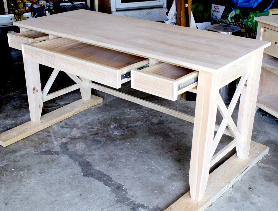 DIY Wood Desk Plans
 DIY Writing Desk