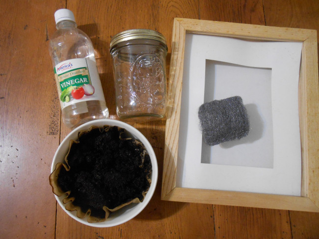 DIY Wood Stain Coffee
 DIY Wood Stain Made With Coffee Grounds