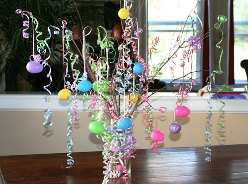 Easter Egg Tree Craft
 DIY Easter Trees