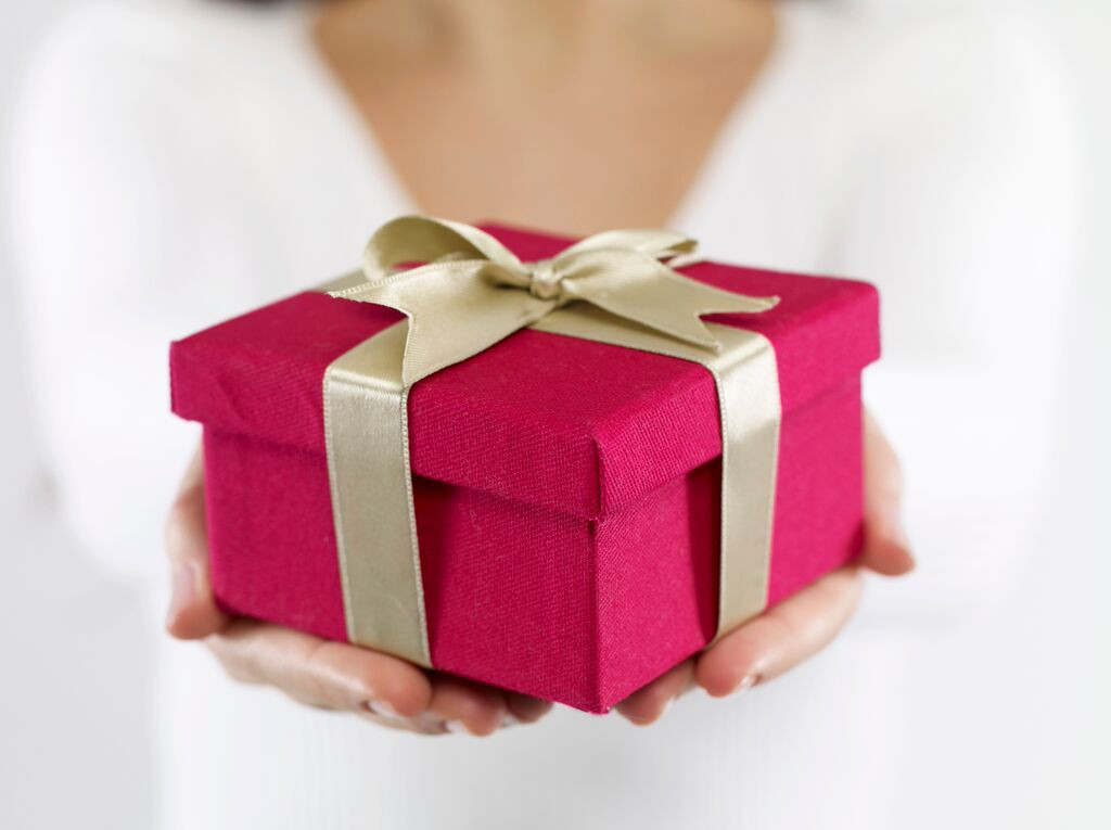 Gifts For Birthday
 25 Excellent Birthday Gifts For Girls To Entice Her Mood