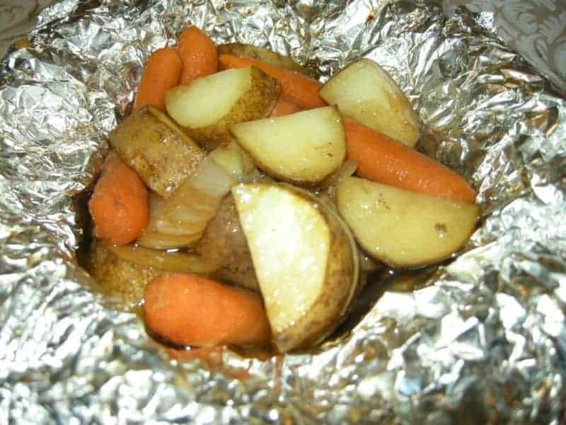Ground Beef Foil Packets
 Hobo Packets This Week’s Quick and Easy Meal
