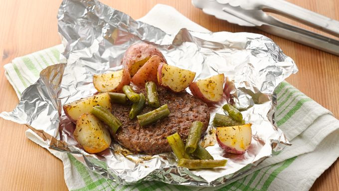 Ground Beef Foil Packets
 Seasoned Burger and Potato Foil Packs recipe from
