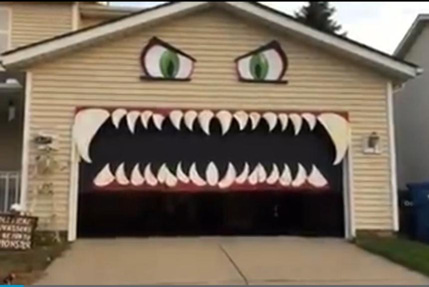 Halloween Garage Door Decorations
 Watch Garage door forms the mouth of Halloween monster