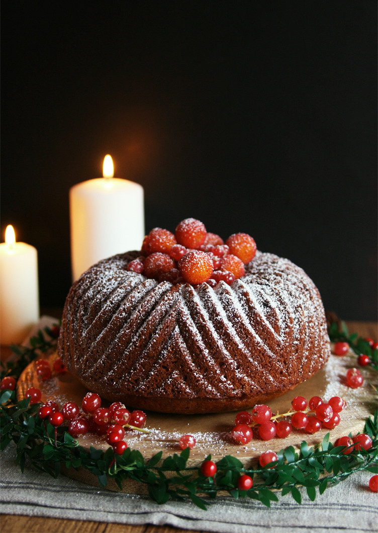 Holiday Bundt Cake
 Cinnamon Girl Christmas Bundt Cake