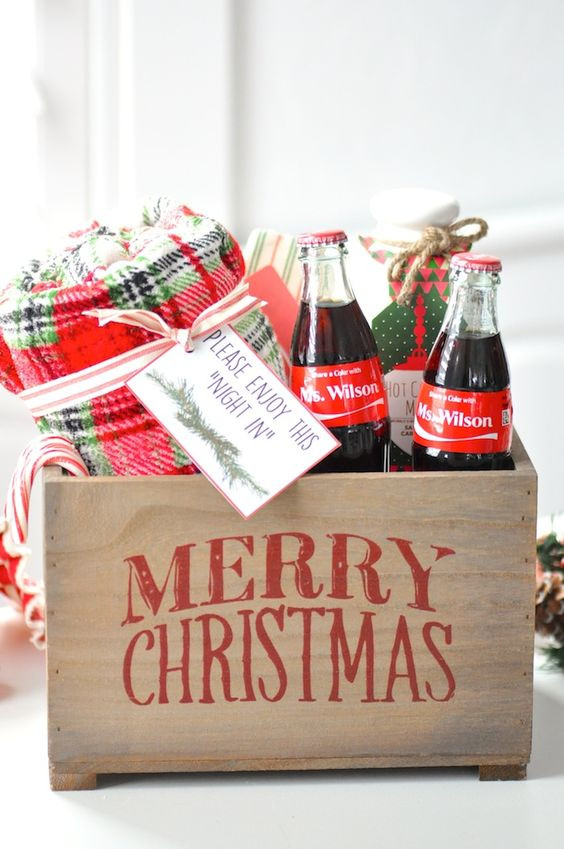 Holiday Gift Ideas Pinterest
 Christmas Gifts Under $10