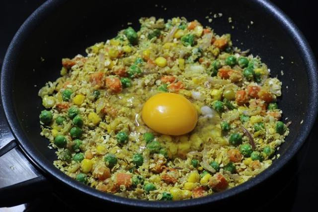 Indian Brunch Recipes
 Indian Breakfast Recipe Quick Egg Oats Upma