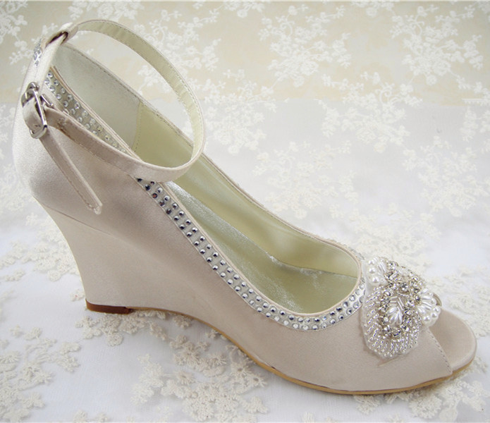 Lace Wedge Wedding Shoes
 Free Shipping Rhinestones Bridal Shoes Women s Wedding