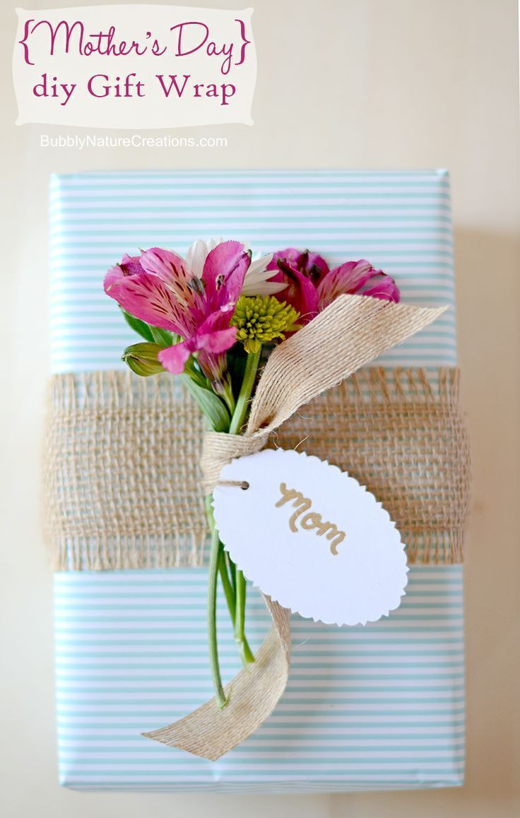 Mother Day Creative Gift Ideas
 DIY Gift Wrap with Lilies t wrapping