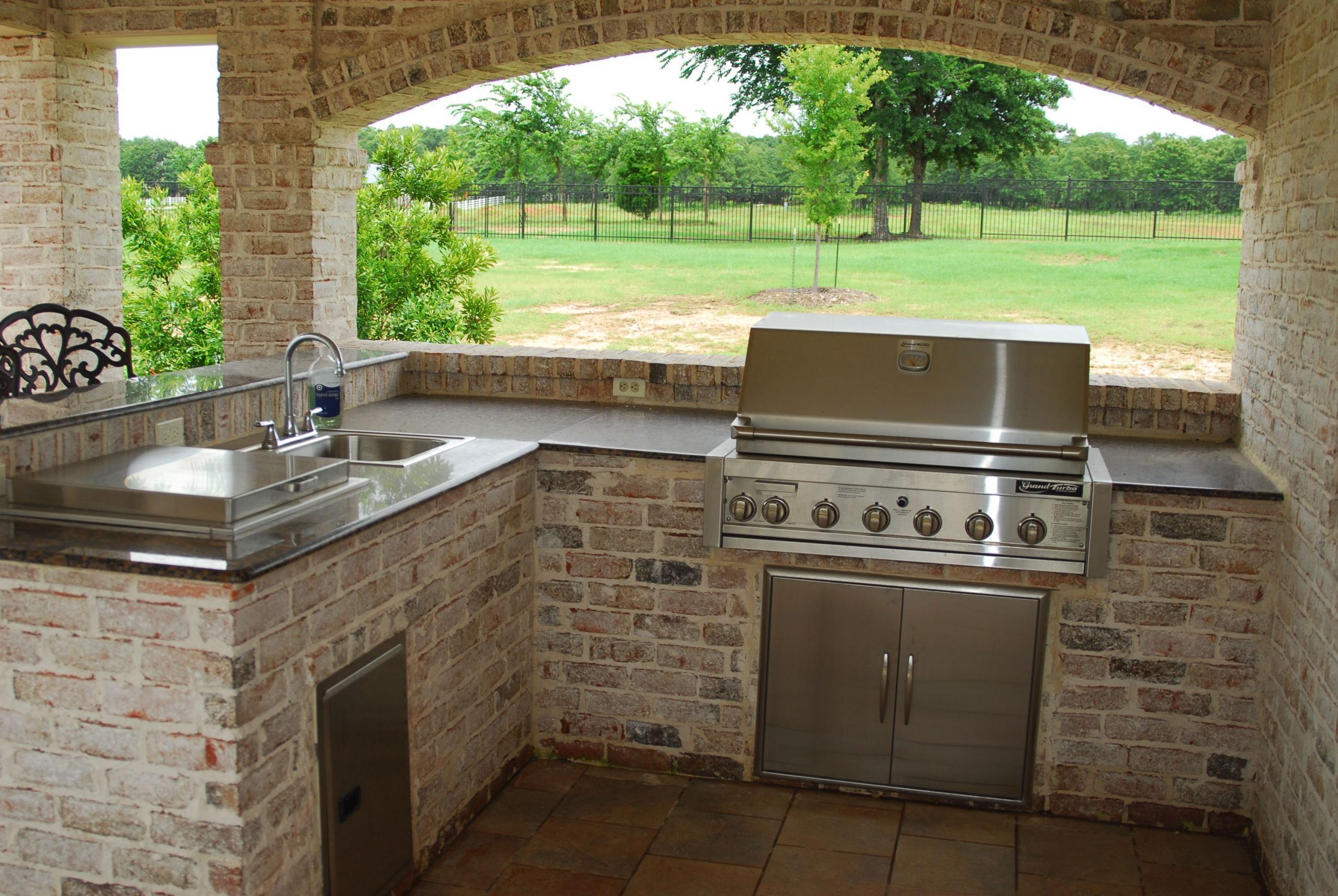 Outdoor Kitchen Images
 Outdoor Kitchen Ideas and How to Site It Right Traba Homes