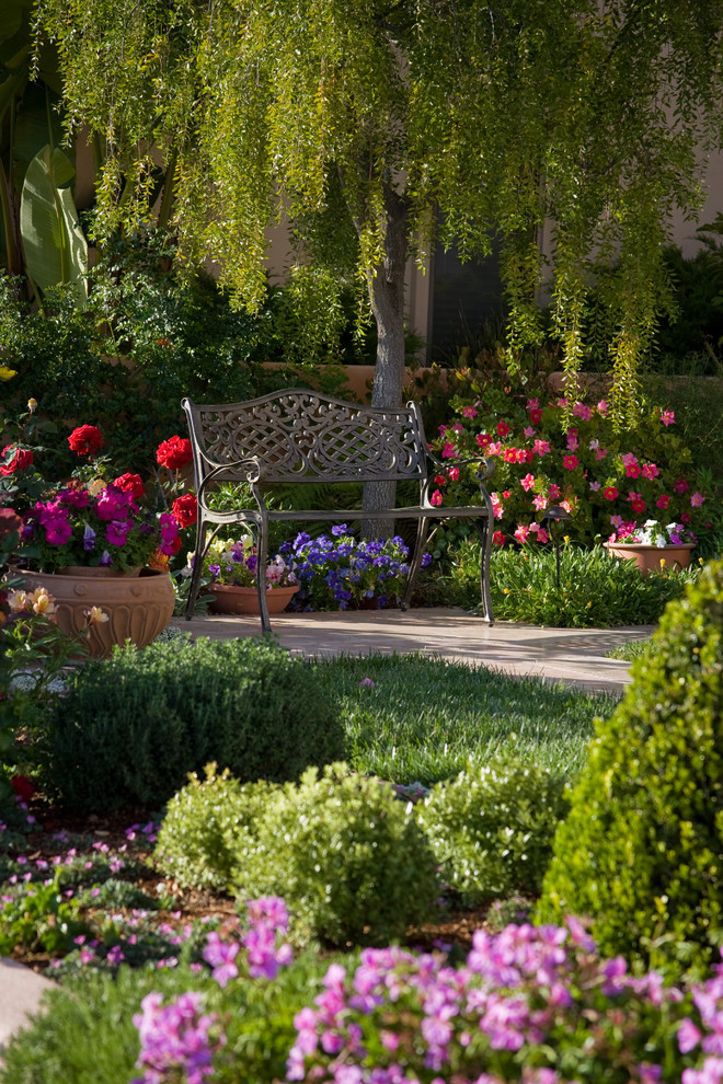 Outdoor Landscape Flowers
 Garden Glory Spruce up Your Flower Bed with our Top 5