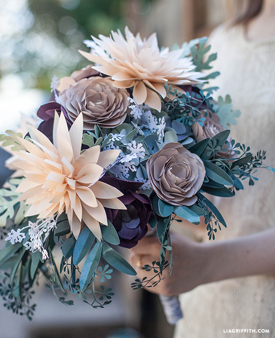 Paper Flower Wedding Bouquet
 6 gorgeous ways to use DIY paper flowers for your wedding