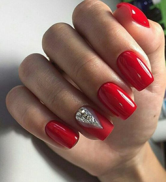Red Wedding Nails
 Colorful Wedding Nails Ideas for Winter You’ll Love