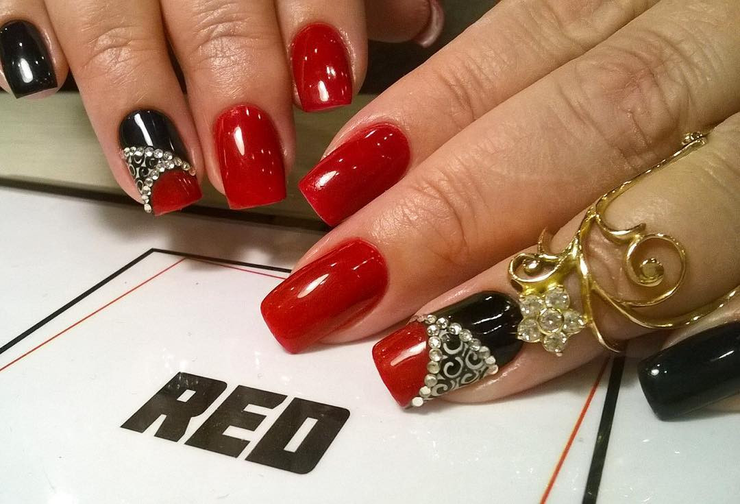 Red Wedding Nails
 50 Very Beautiful Red And Black Nail Art Design Ideas