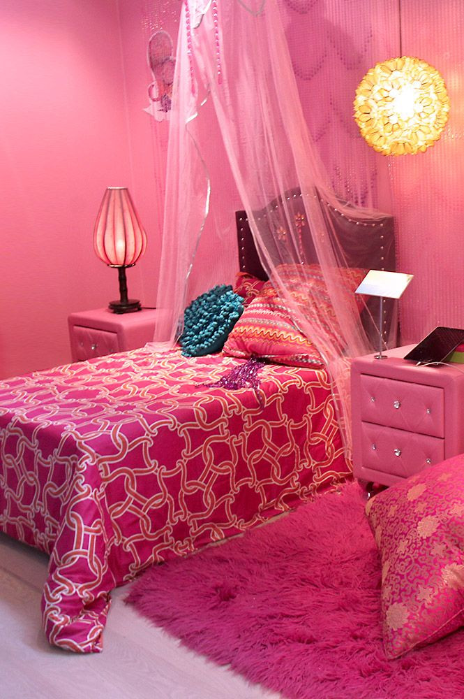 Shimmer And Shine Bedroom Decor
 Room Zahramay Shimmer and Shine Bedroom Inspiration