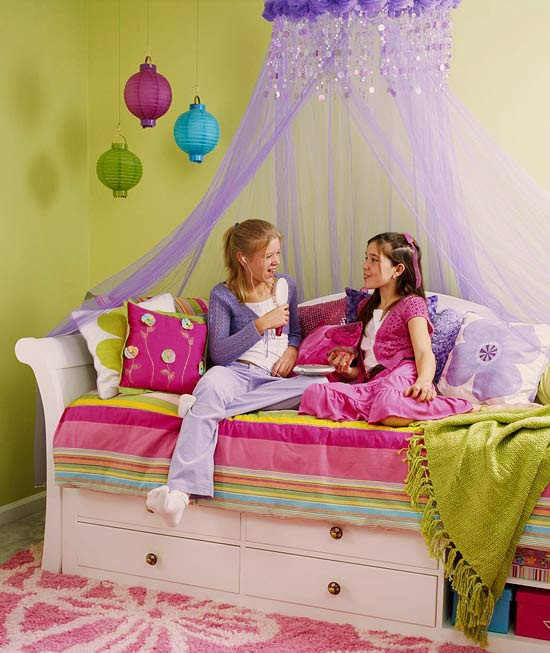 Shimmer And Shine Bedroom Decor
 Bedroom Decorating Ideas Older Children