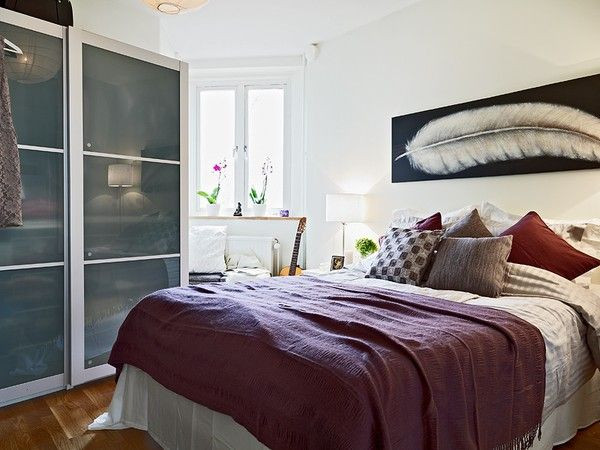 Small Bedroom Design Ideas
 40 Design Ideas to Make Your Small Bedroom Look Bigger