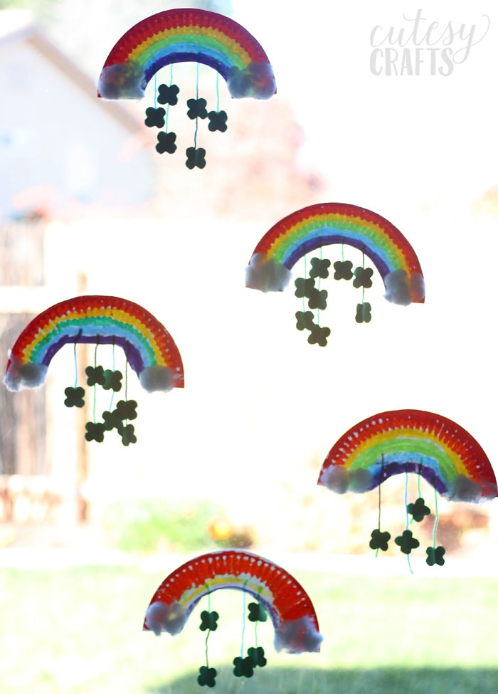 St Patrick's Day Paper Crafts
 Paper Plate Rainbow St Patrick s Day Craft and a GIVEAWAY