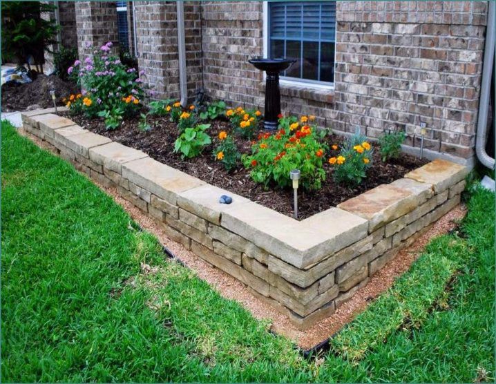 Stone Landscape Edging
 Great Tips How To Build Stacked Stone Walls In The Garden