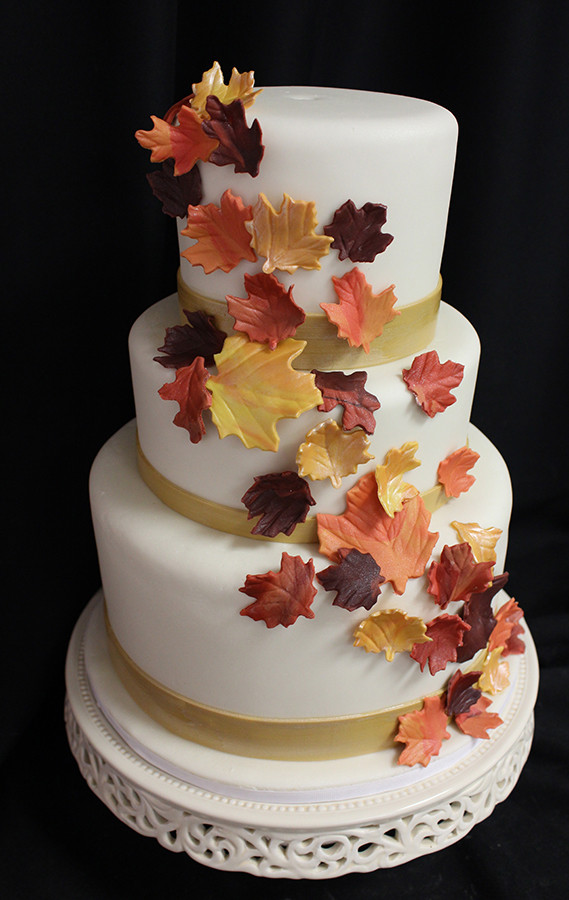 Wedding Cakes Fall
 We Love Fall Weddings