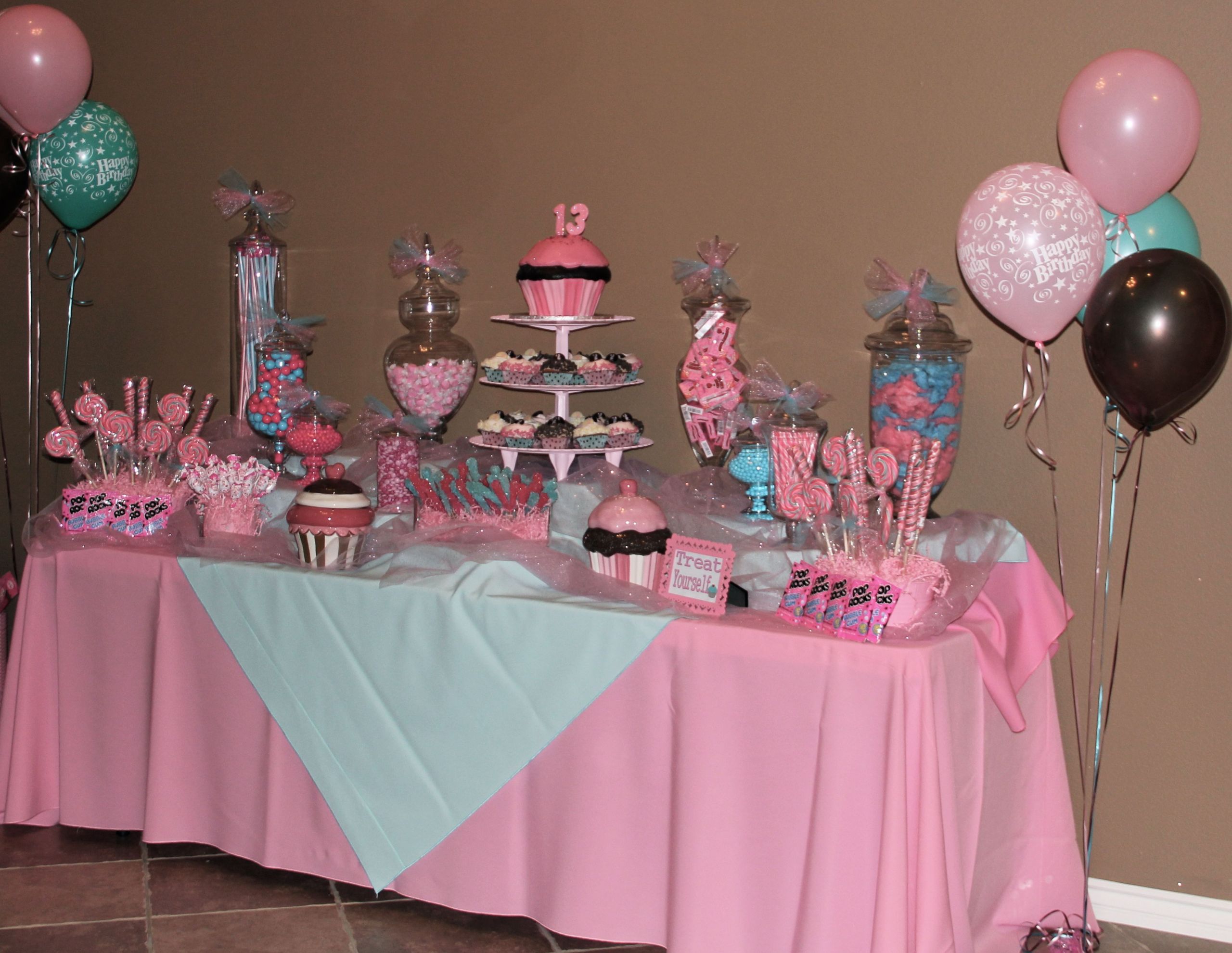 13Th Birthday Party Ideas For Girls
 Candy Bar Tays 13th Birthday
