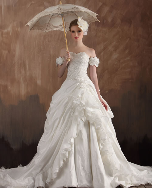 1920s Wedding Dresses
 Luxury 1920 Style VintageTrain Wedding Dresses by