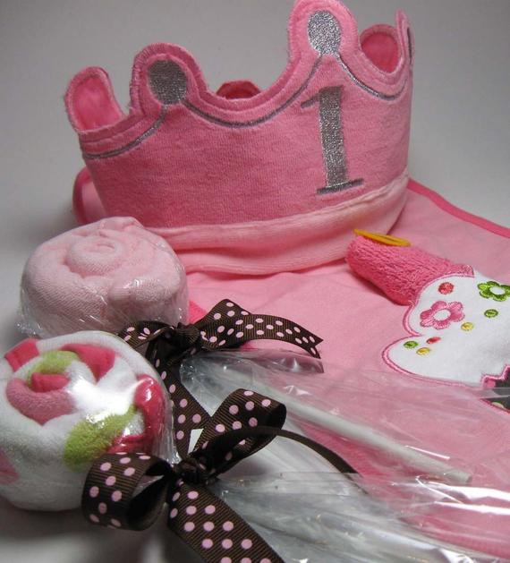 1St Birthday Gift Basket Ideas
 HaPpY 1sT BiRtHdAy Sweet Birthday Gift Basket
