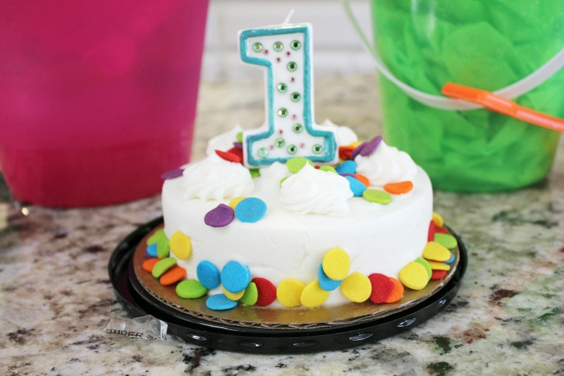 1St Birthday Pool Party Ideas
 DIY Pool Party Ideas • The Naptime Reviewer