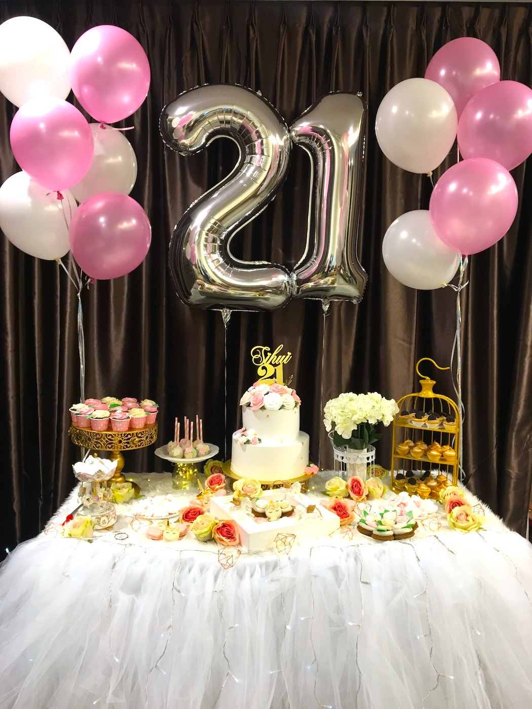 21 Birthday Party
 21st Birthday Decorations Nisartmacka