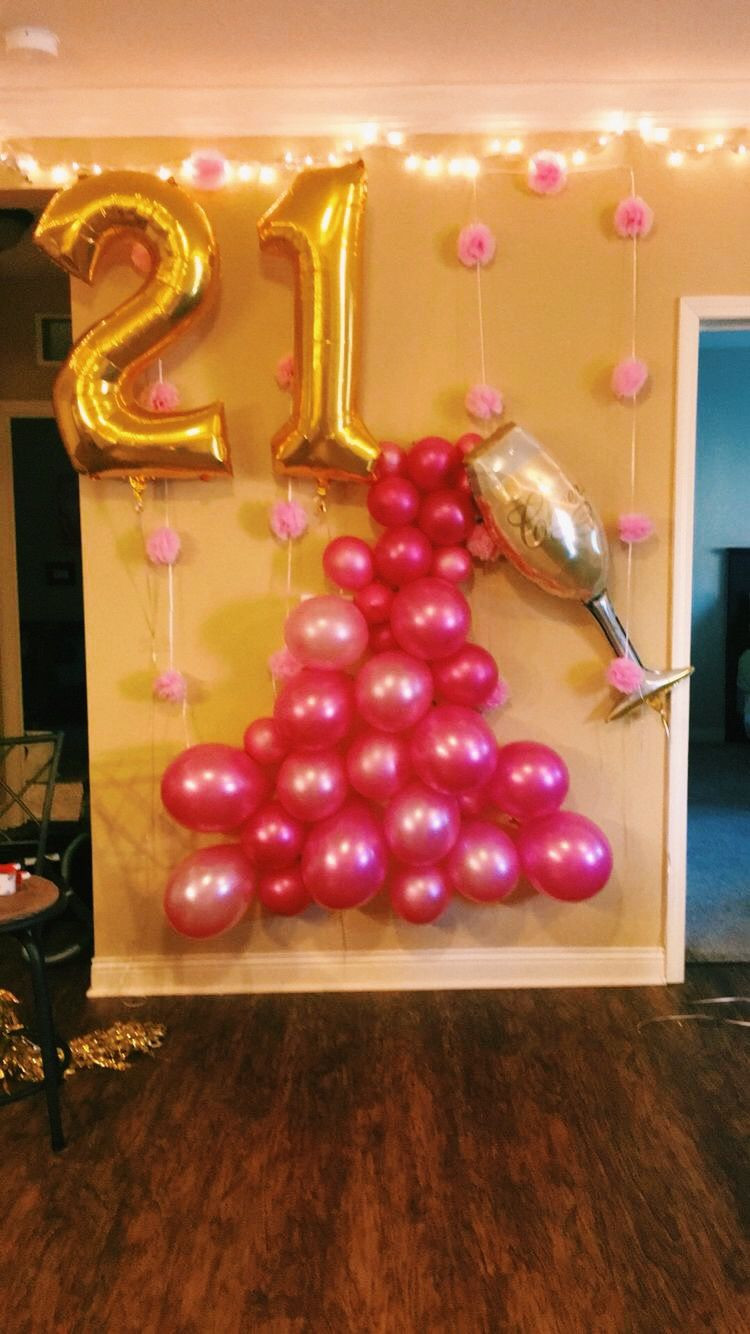 21 Birthday Party
 pinterest savyjoness …