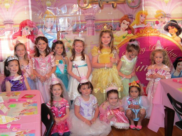 4 Year Old Little Girl Birthday Party Ideas
 7 best images about Magnificent Princess Birthday Party