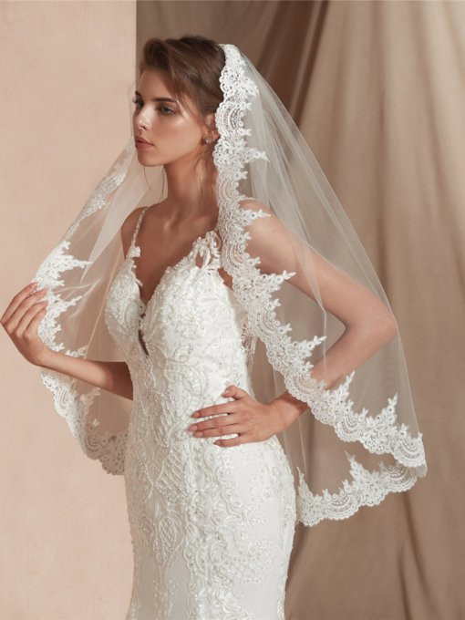 Affordable Wedding Veils
 Cheap Wedding Veils Lace Ivory Wedding Veils line for