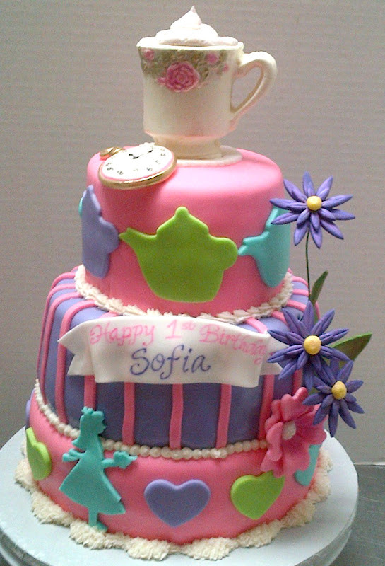 Alice In Wonderland Birthday Cake
 Plumeria Cake Studio Alice in Wonderland Inspired Tea