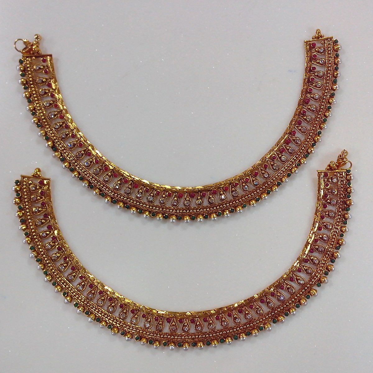 Anklet Traditional
 Polki & Zircon Traditional Anklet line Shopping for