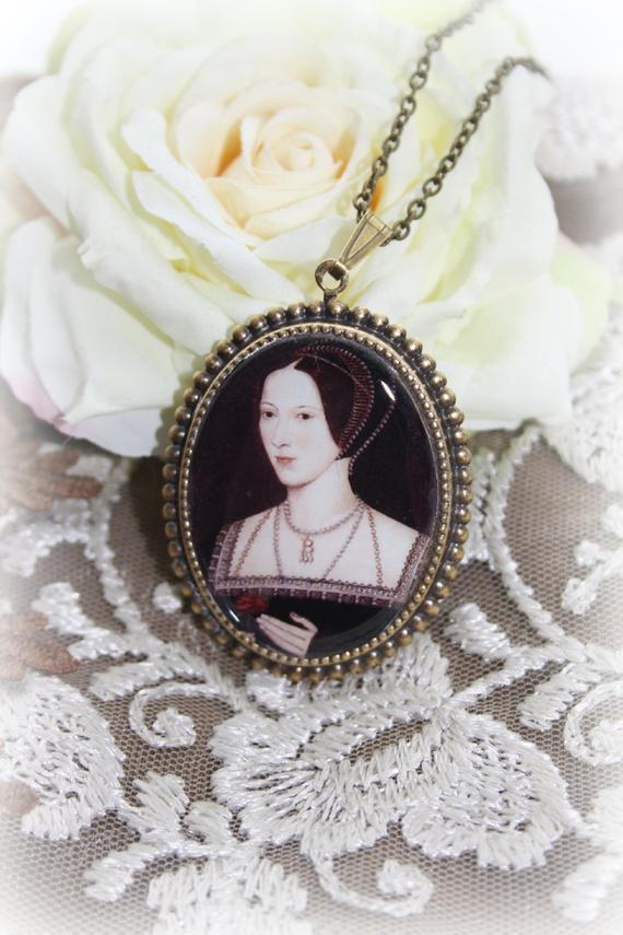 Anne Boleyn Necklace
 Anne Boleyn necklace renaissance necklace tudor by Poppenkraal