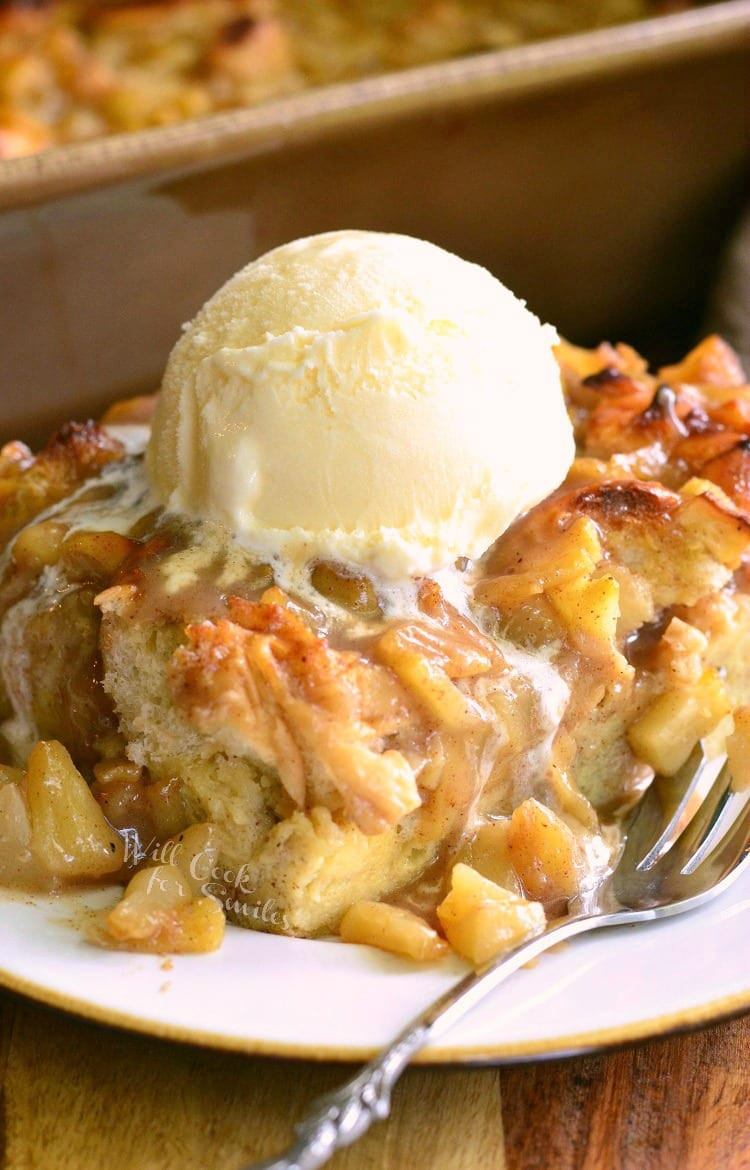 Apple Pie Bread Pudding
 Apple Pie Bread Pudding Will Cook For Smiles