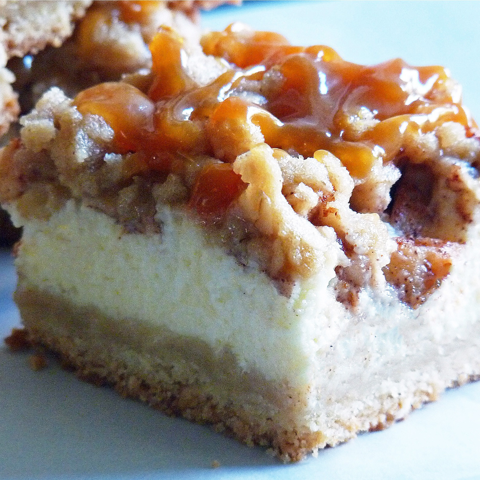 Apple Pie Cheesecake Recipe
 Apple Pie Cheesecake Bars with Salted Caramel