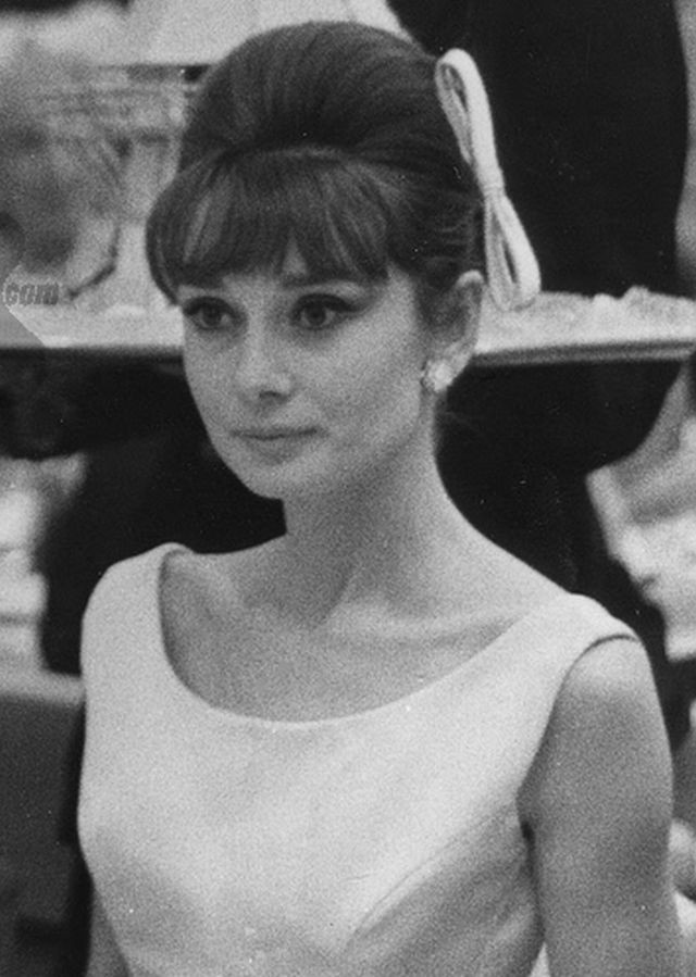 Audrey Hepburn Wedding Hairstyles
 Audrey Hepburn love the bangs