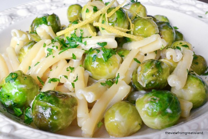 Baby Brussel Sprouts Recipes
 Baby Brussels Sprouts with Lemon Cream Pasta