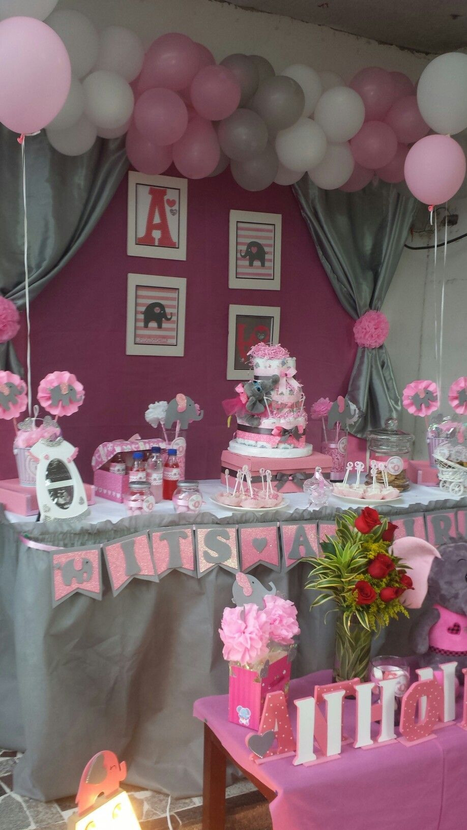 Baby Shower Decor Ideas For Girls
 These Low Bud Baby Shower Ideas Won’t Empty Your Wallet