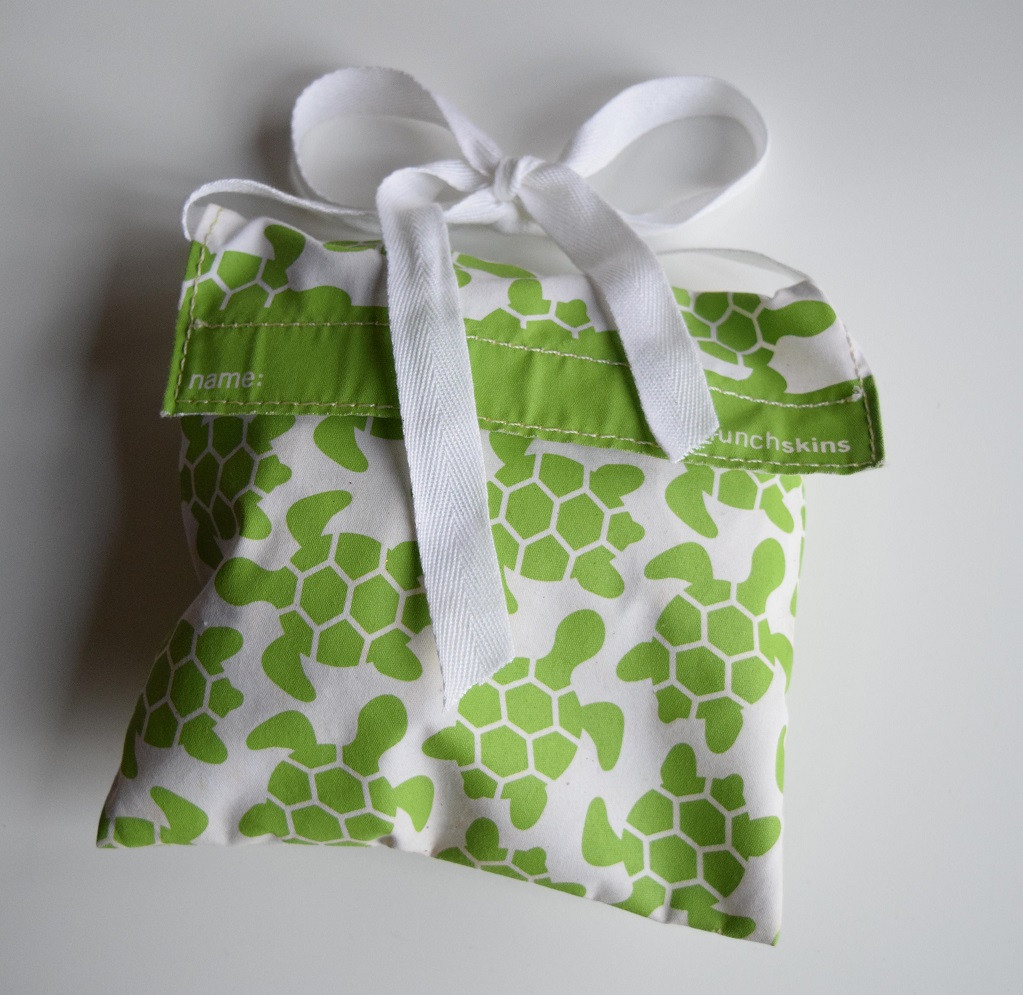 Baby Shower Gift Wrapping Ideas Pinterest
 Unique Gift Wrapping Ideas That Are Eco Friendly & Reusable